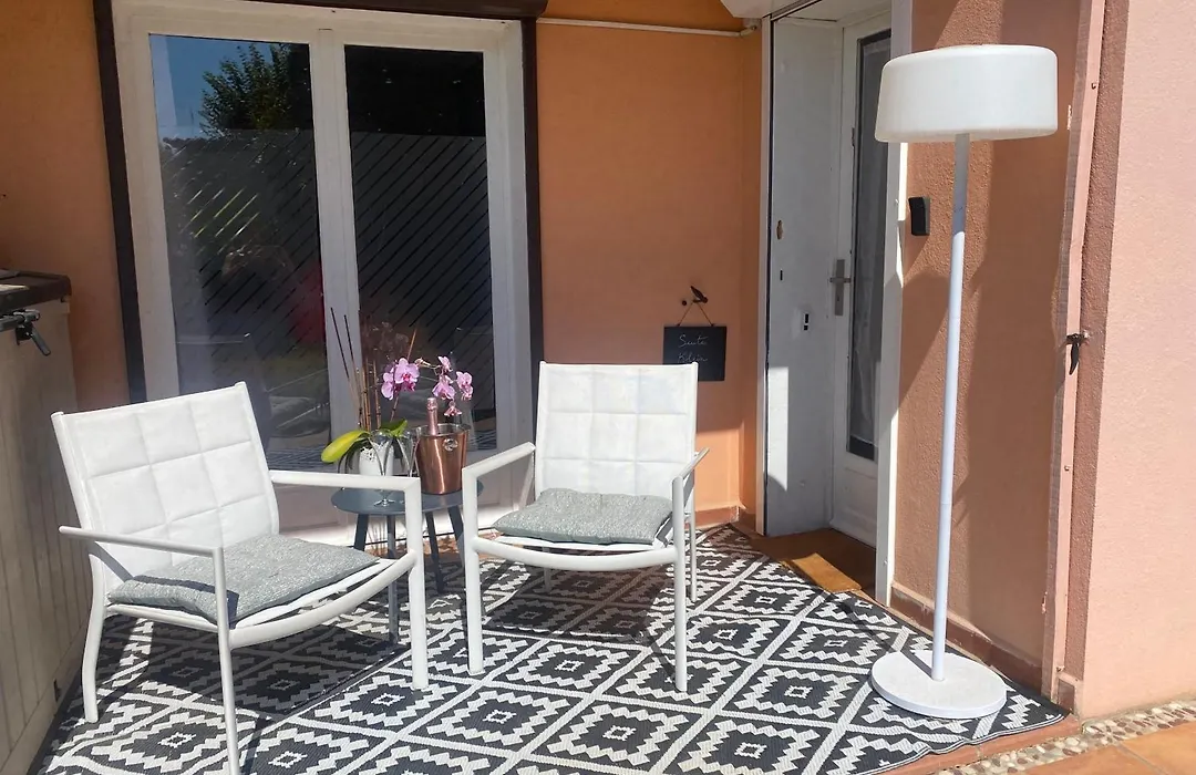 Maison Saint Paul BnB-1